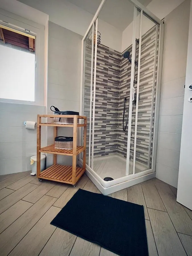 Vendégház Belsorrisovarese Elegance City Residence Private Parking -With Reservation-