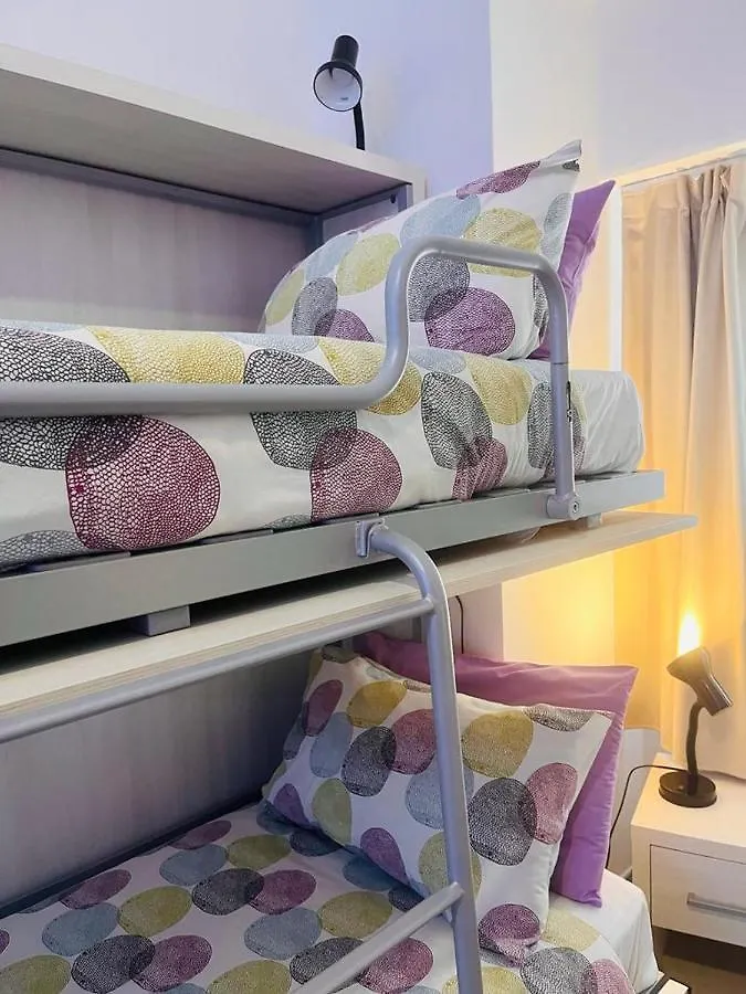 Belsorrisovarese Elegance City Residence Private Parking -With Reservation- Vendégház Varese