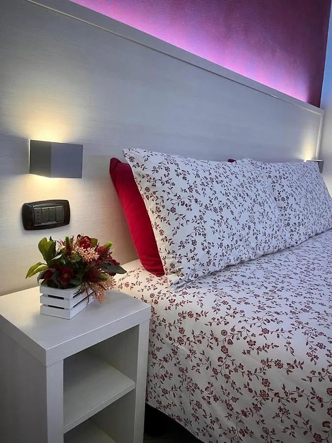 Belsorrisovarese Elegance City Residence Private Parking -With Reservation- 2*, Varese Olaszország