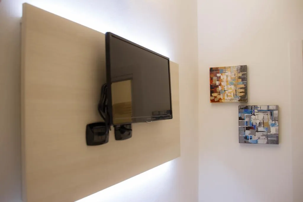 Maison d'hôtes Belsorrisovarese Elegance City Residence Private Parking -With Reservation-